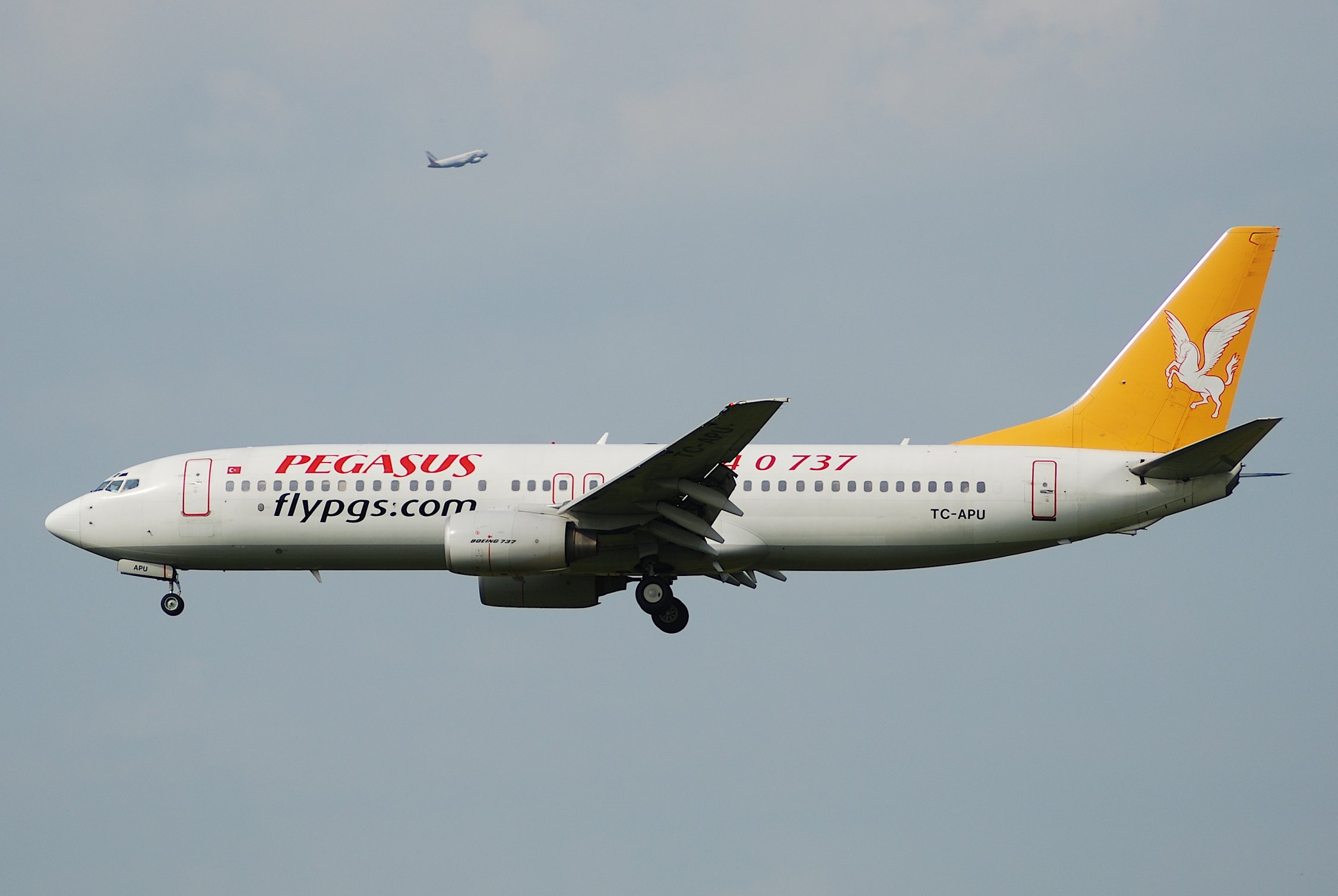 Pegasus Afyon - Adana Uçak Bileti 