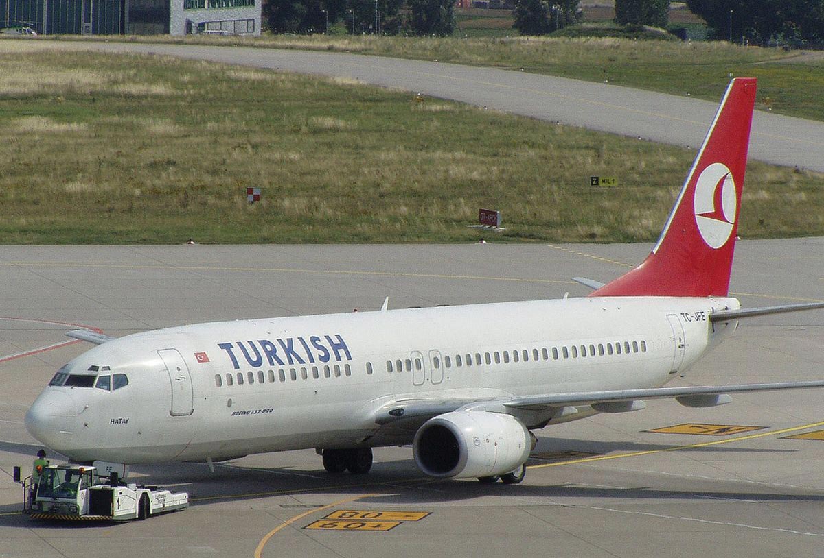 Anadolu Jet Uşak - Antalya Uçak Bileti